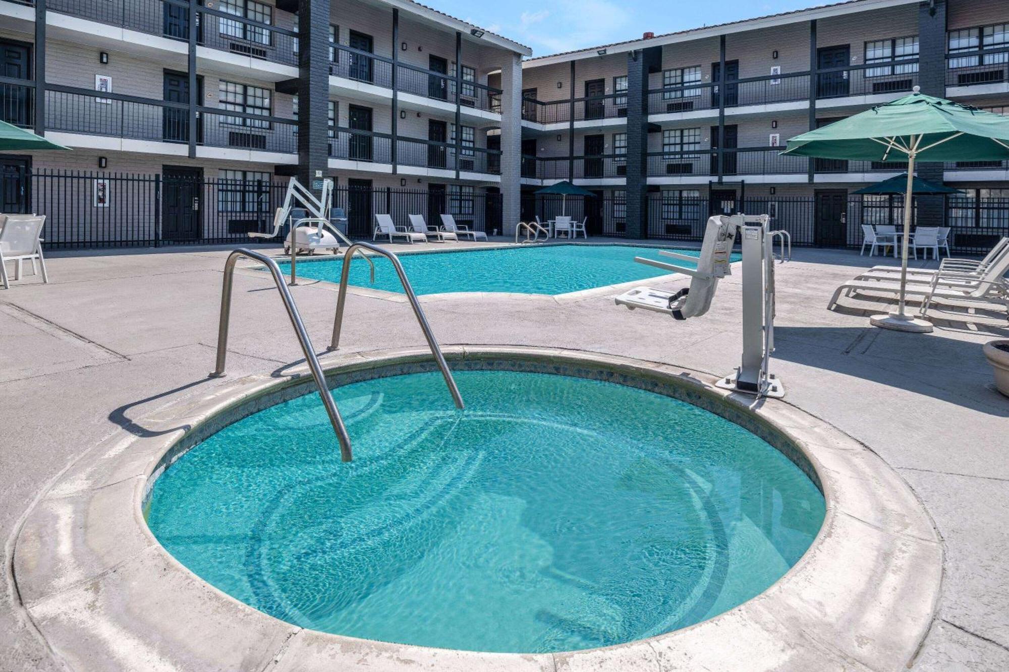La Quinta Inn By Wyndham Sacramento North Carmichael Exterior foto